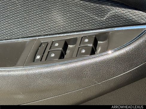 Used 2016 Chevrolet Cruze LS image 24