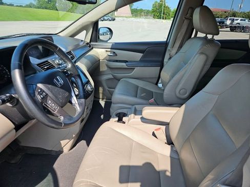 Used 2017 Honda Odyssey EX-L image 9