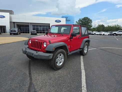 Used 2010 Jeep Wrangler Sport AWD/4WD image 7