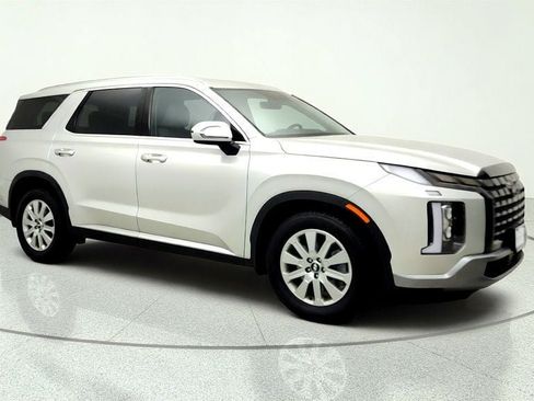 Used 2024 Hyundai Palisade SEL AWD/4WD image 3