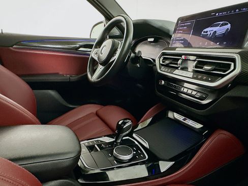 Used 2024 BMW X4 M40i AWD/4WD image 30