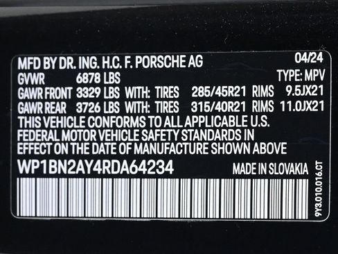 Certified 2024 Porsche Cayenne S image 25