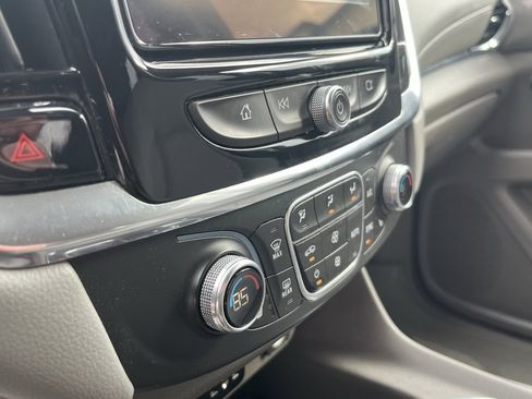 Used 2018 Chevrolet Traverse LT w/ LPO, Floor Liner Package image 14