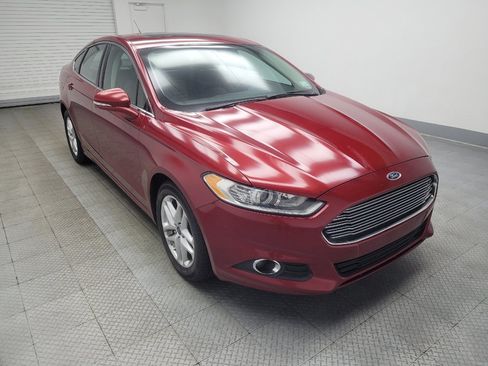 Used 2014 Ford Fusion SE w/ Equipment Group 202A FWD image 13