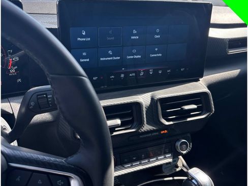Used 2025 Ford Mustang Coupe RWD image 11