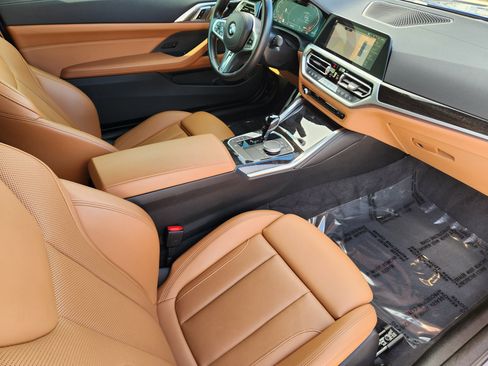 Used 2023 BMW 430i Coupe w/ M Sport Package RWD image 10
