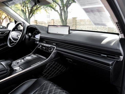 Used 2021 Genesis GV80 3.5T Advanced + w/ Prestige Package 07 image 23