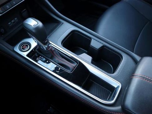 Certified 2024 Nissan Sentra SR w/ SR Premium Package image 21