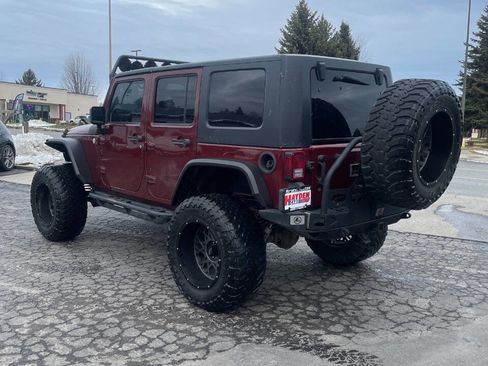 Used 2010 Jeep Wrangler Unlimited Rubicon w/ Trailer Tow Group image 3