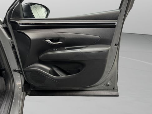 Used 2024 Hyundai Santa Cruz SEL w/ Activity Package FWD image 16