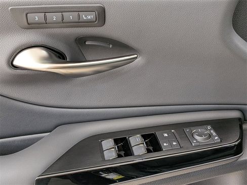 New 2025 Lexus ES 350 w/ Premium Package image 20