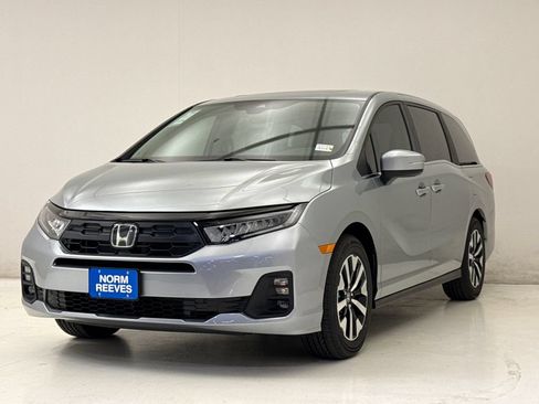 New 2026 Honda Odyssey EX-L image 2