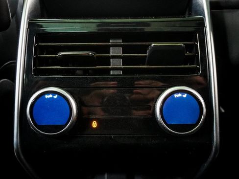 Used 2023 Land Rover Range Rover SE image 25