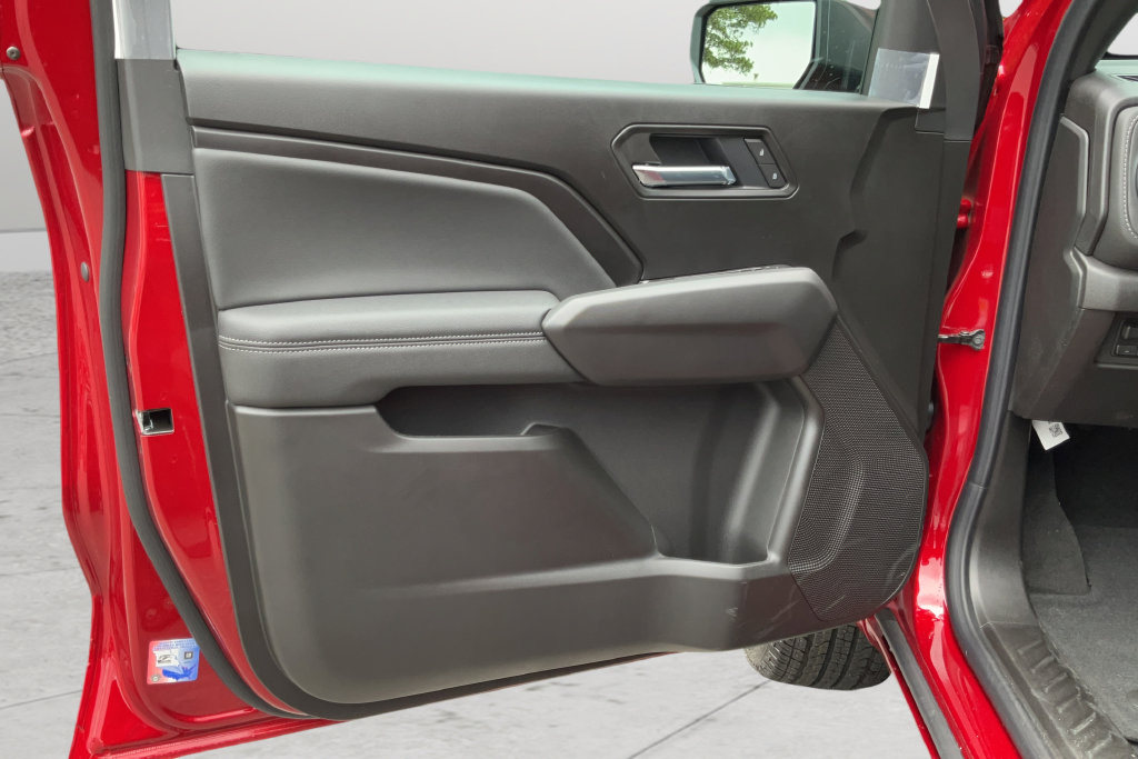 New 2026 Chevrolet Colorado LT w/ LT Convenience Package RWD image 9