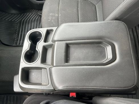 Used 2020 Chevrolet Silverado 2500 Custom w/ Custom Value Package image 14