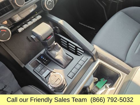 Used 2024 Toyota Tacoma TRD Off-Road AWD/4WD image 23