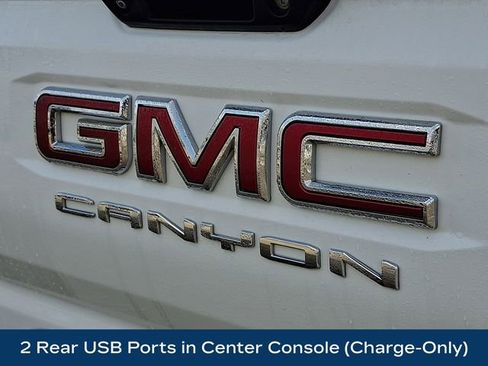 Used 2023 GMC Canyon Elevation image 31