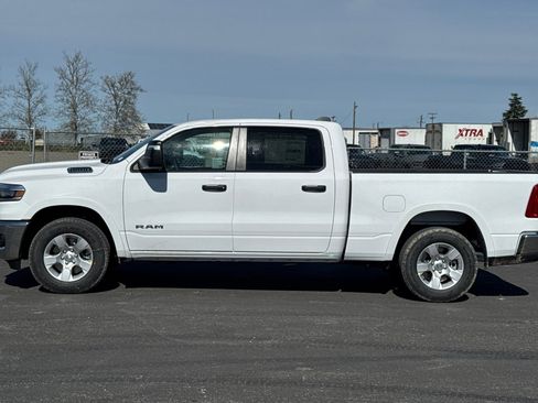New 2026 RAM 1500 4x4 Crew Cab image 6