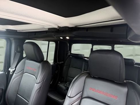 Certified 2024 Jeep Gladiator Rubicon image 17