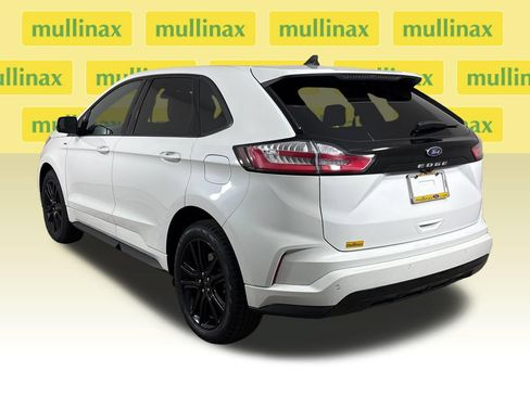 Certified 2024 Ford Edge ST-Line AWD/4WD image 10