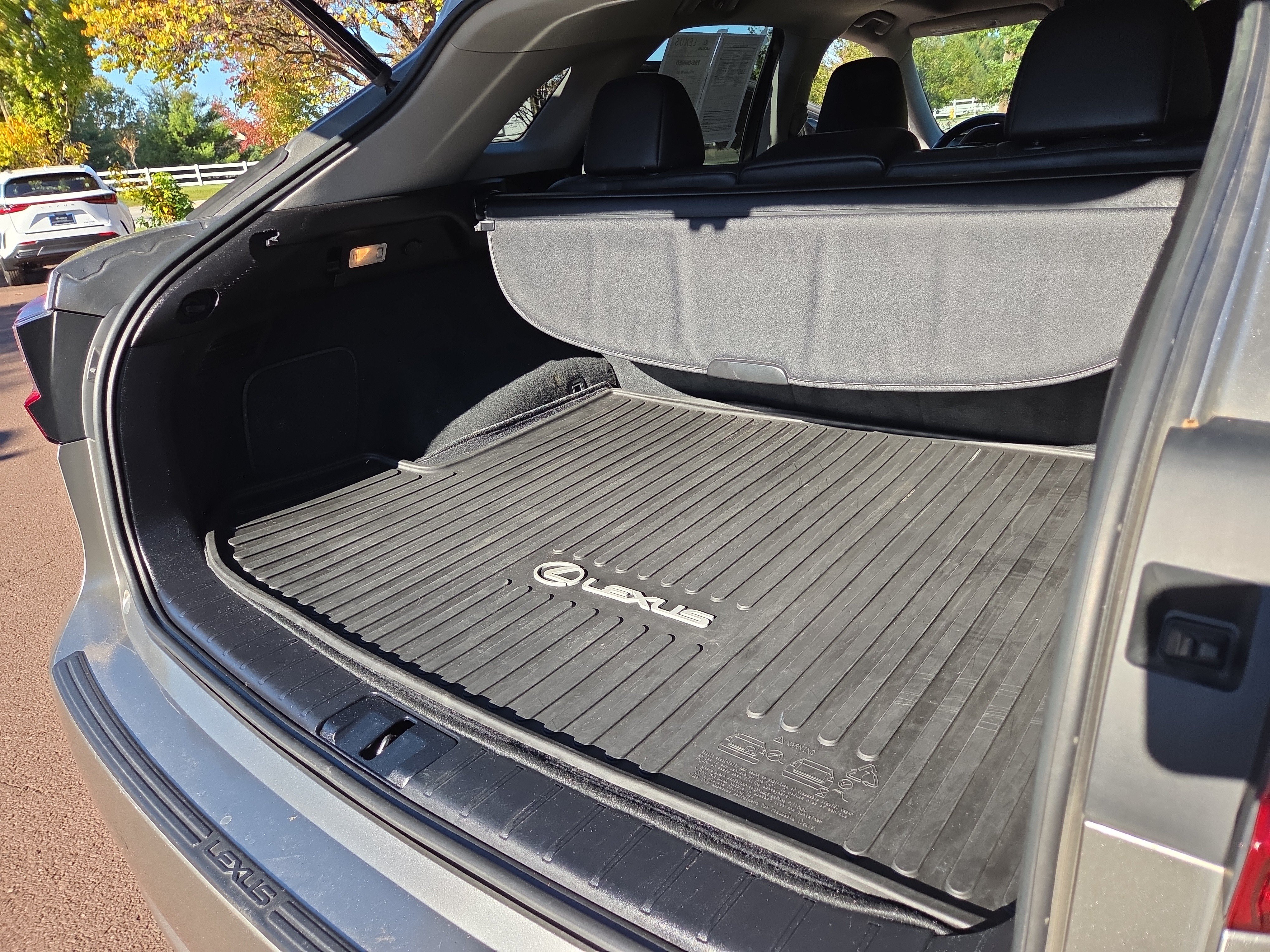 Used 2019 Lexus RX 350 AWD w/ Navigation Package image 39
