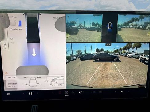 Used 2024 Tesla Cybertruck AWD Crew Cab image 14