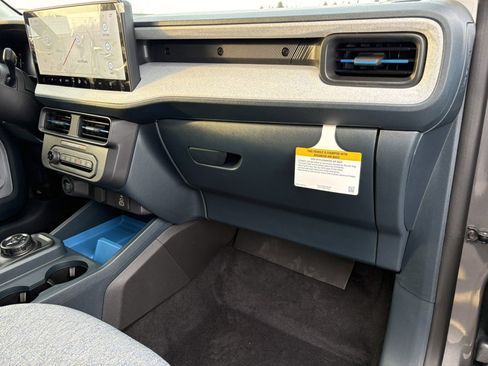 New 2026 Ford Maverick XLT w/ XLT Luxury Package image 27