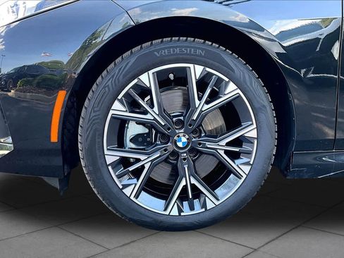 Used 2025 BMW 228i xDrive AWD/4WD image 11