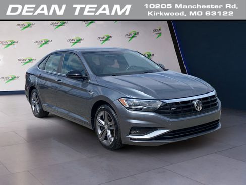 Used 2020 Volkswagen Jetta R-Line image 1