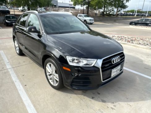 Used 2017 Audi Q3 2.0T Premium AWD/4WD image 3