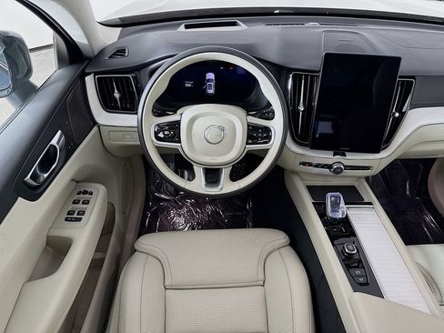 New 2026 Volvo XC60 B5 Ultra w/ Climate Package PRO image 23