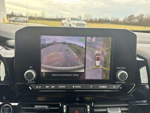 Used 2024 Nissan Pathfinder Rock Creek image 15