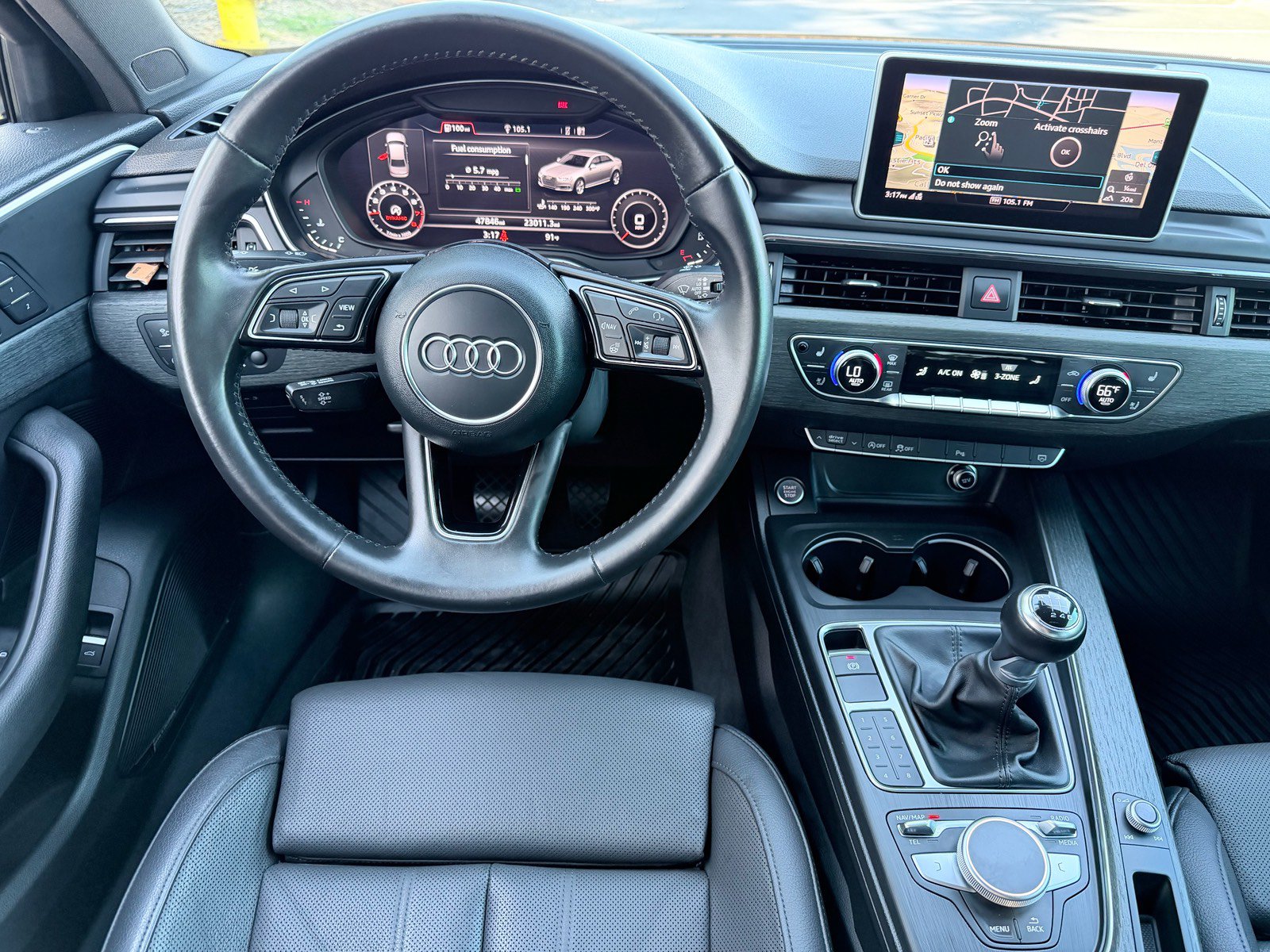 Used 2017 Audi A4 2.0T Prestige w/ Prestige Package AWD/4WD image 10