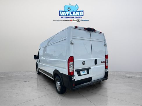 Used 2021 RAM ProMaster 2500 FWD image 2