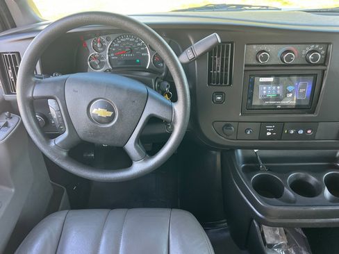 Used 2022 Chevrolet Express 2500 Work Van w/ Driver Convenience Package image 11