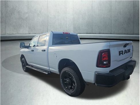 New 2026 RAM 3500 Tradesman AWD/4WD image 5