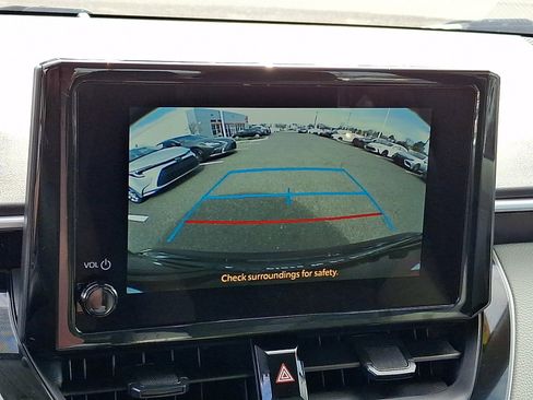 Certified 2025 Toyota Corolla LE w/ LE Premium Package FWD image 17