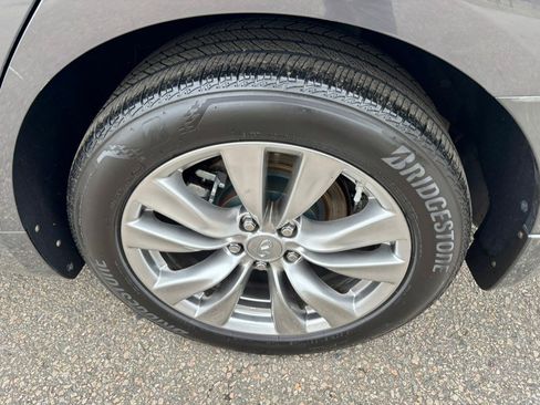 Used 2013 INFINITI M37 x w/ Premium Pkg image 32