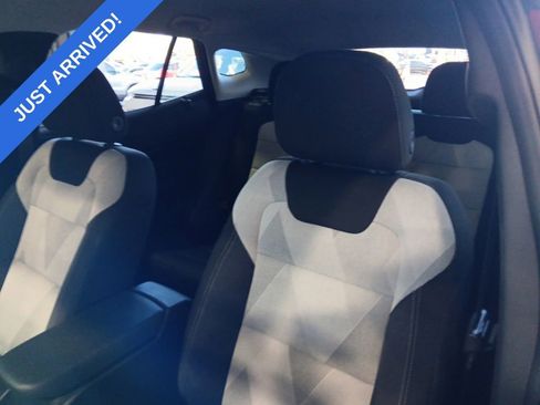 Used 2024 Chevrolet Trax LS w/ Driver Confidence Package FWD image 6