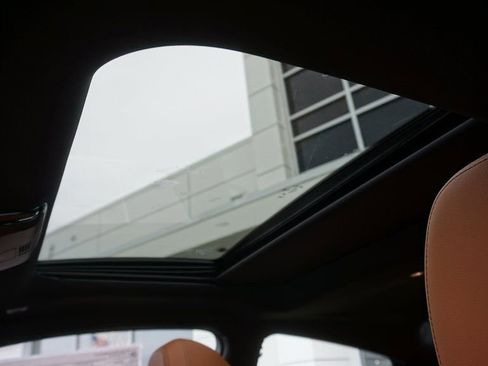 Used 2025 BMW 430i xDrive Coupe w/ Convenience Package image 11