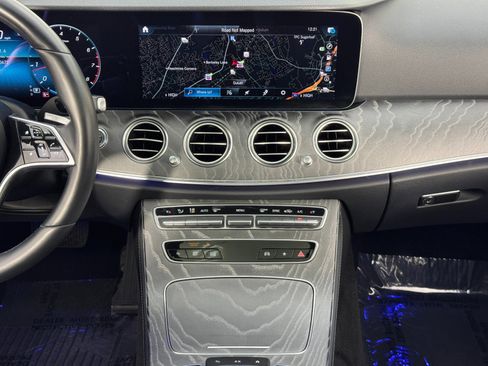 Used 2021 Mercedes-Benz E 350 Sedan w/ Premium Package image 24