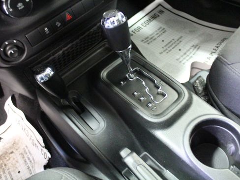 Used 2017 Jeep Wrangler Unlimited Sport w/ Quick Order Package 24S image 13