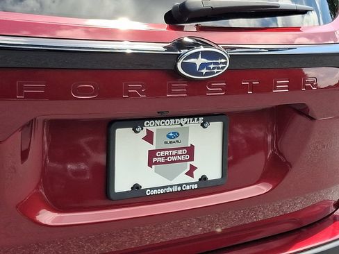 Used 2025 Subaru Forester Limited AWD/4WD image 31
