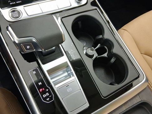 Used 2025 Audi Q7 3.0T Premium Plus w/ Premium Plus Package image 25