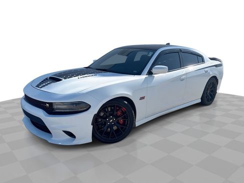 Used 2017 Dodge Charger R/T Scat Pack w/ Dynamics Package image 1