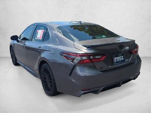 Used 2024 Toyota Camry SE FWD image 8