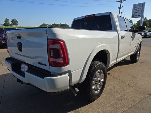 Used 2022 RAM 2500 Laramie AWD/4WD image 13