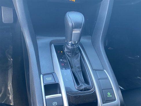 Used 2018 Honda Civic EX image 28