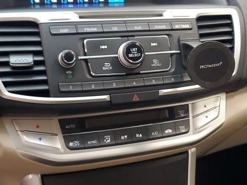 Used 2014 Honda Accord LX image 29