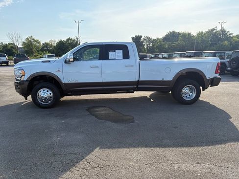 Used 2024 RAM 3500 Limited AWD/4WD image 4